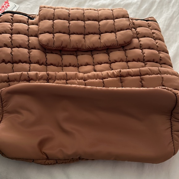SOLD OUT! NWT Free People Movement | Quilted Hiker Backpack In Toffee - Picture 13 of 16